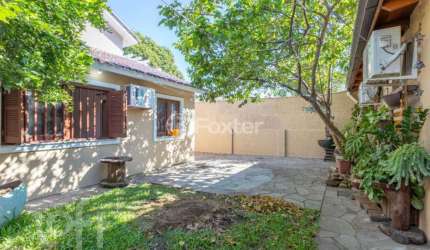 Casa com 3 quartos à venda na Rua Sylvio Sanson, 91, Sarandi, Porto Alegre, 194 m2 por R$ 980.000