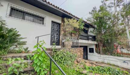 Casa com 4 quartos à venda na Rua Professor Fernando Carneiro, 102, Três Figueiras, Porto Alegre, 360 m2 por R$ 1.450.000