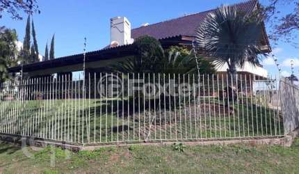 Casa com 3 quartos à venda na Rua Irmão João Maria, 34, Marechal Rondon, Canoas, 397 m2 por R$ 4.190.000