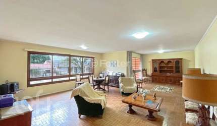 Casa com 4 quartos à venda na Rua Manajó, 301, Vila Assunção, Porto Alegre, 340 m2 por R$ 1.300.000