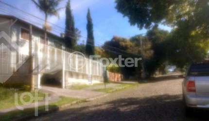 Casa com 3 quartos à venda na Rua dos Caiaguais, 207, Espírito Santo, Porto Alegre, 220 m2 por R$ 550.000