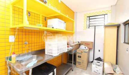 Casa com 4 quartos à venda na Rua Felipe de Oliveira, 48, Petrópolis, Porto Alegre, 246 m2 por R$ 960.000