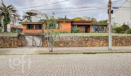 Casa com 3 quartos à venda na Rua João Paetzel, 915, Chácara das Pedras, Porto Alegre, 313 m2 por R$ 5.990.000