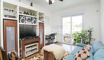 Casa com 4 quartos à venda na Rua Fernando Strehlau, 394, Jardim Itu Sabará, Porto Alegre, 197 m2 por R$ 1.600.000