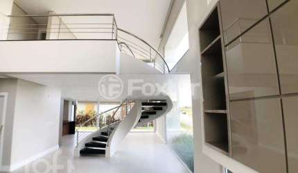 Casa em condomínio fechado com 4 quartos à venda na Avenida Paraguassu, Zona Nova, Capão da Canoa, 300 m2 por R$ 2.080.000
