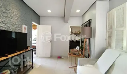 Casa com 3 quartos à venda na Rua Venâncio Aires, 53, Canudos, Novo Hamburgo, 168 m2 por R$ 750.000