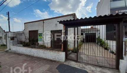 Casa com 2 quartos à venda na Rua Bartolomeu de Gusmão, 2099, Canudos, Novo Hamburgo, 97 m2 por R$ 640.000