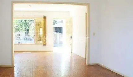 Casa com 2 quartos à venda na Rua Onze de Junho, 218, Operário, Novo Hamburgo, 128 m2 por R$ 690.000
