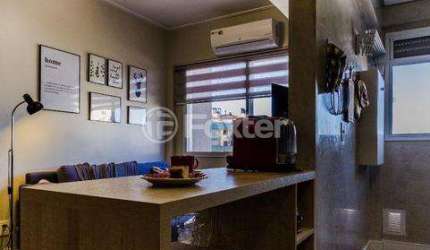 Apartamento com 2 quartos à venda na Rua Brasil, 1375, Centro, Canoas, 56 m2 por R$ 360.000