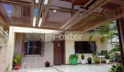 Casa com 5 quartos à venda na Rua Barão de Teffe, 260, Menino Deus, Porto Alegre, 316 m2 por R$ 850.000