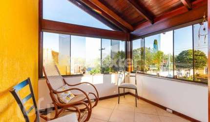 Casa com 3 quartos à venda na Rua Engenheiro Otacílio Oliveira, 66, Ipanema, Porto Alegre, 138 m2 por R$ 710.000