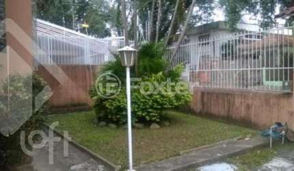 Casa com 3 quartos à venda na Rua Tobias Barreto, 180, Partenon, Porto Alegre, 224 m2 por R$ 940.000