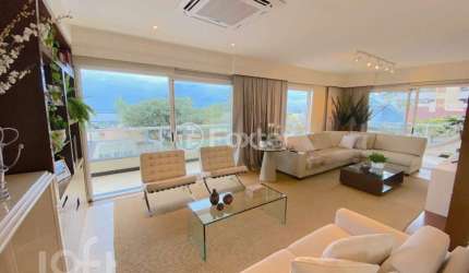 Apartamento com 3 quartos à venda na Rua Miguel Couto, 893, Menino Deus, Porto Alegre, 250 m2 por R$ 1.999.000