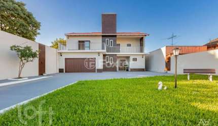 Casa com 5 quartos à venda na Rua Caxias, 60, Centro, Esteio, 660 m2 por R$ 1.899.999