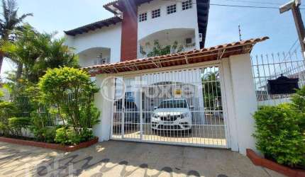Casa com 5 quartos à venda na Rua das Araucárias, 1175, Harmonia, Canoas, 410 m2 por R$ 690.000