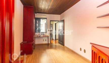 Casa com 4 quartos à venda na Rua Valparaíso, 993, Jardim Botânico, Porto Alegre, 180 m2 por R$ 847.000