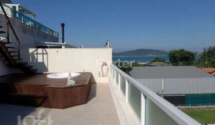 Cobertura com 2 quartos à venda na Servidão São Francisco de Assis, 33, Campeche, Florianópolis, 179 m2 por R$ 1.690.000