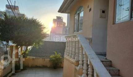 Casa com 4 quartos à venda na Rua Doutor Augusto Fausto de Sousa, 133, Agronômica, Florianópolis, 119 m2 por R$ 750.000