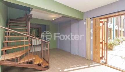 Casa em condomínio fechado com 2 quartos à venda na Rua Ângelo Crivellaro, 105, Jardim do Salso, Porto Alegre, 67 m2 por R$ 290.000