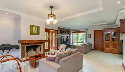 Casa com 4 quartos à venda na Rua País de Gales, 245, Marechal Rondon, Canoas, 600 m2 por R$ 2.544.000