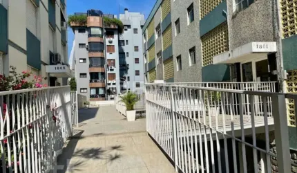 Apartamento com 3 quartos à venda na Avenida Carlos Gomes, 1801, Três Figueiras, Porto Alegre, 121 m2 por R$ 590.000