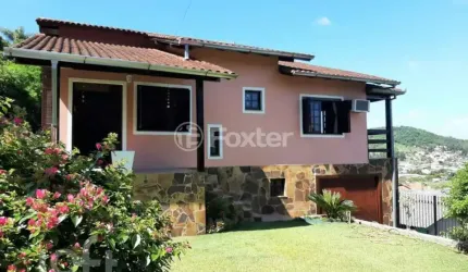 Casa com 4 quartos à venda na Rua Tamoio, 159, São Jorge, Novo Hamburgo, 226 m2 por R$ 475.000