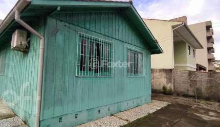 Casa com 3 quartos à venda na Rua Flomape, 1237, Real Parque, São José, 130 m2 por R$ 600.000