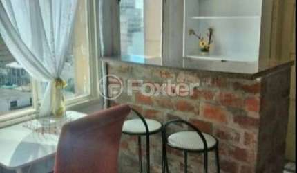 Cobertura com 7 quartos à venda na Avenida Borges de Medeiros, 464, Centro Histórico, Porto Alegre, 137 m2 por R$ 700.000