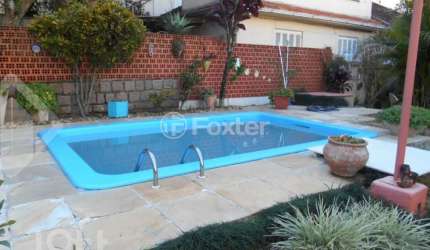 Casa com 5 quartos à venda na Avenida Arnaldo Bohrer, 71, Teresópolis, Porto Alegre, 212 m2 por R$ 1.140.000