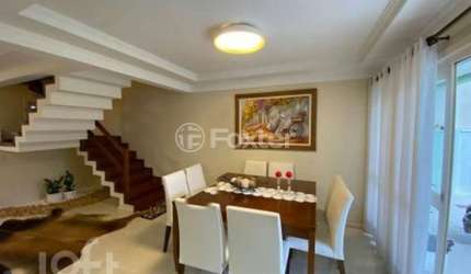 Casa com 3 quartos à venda na Rua Claudio da Silva Pinto, 92, Espírito Santo, Porto Alegre, 280 m2 por R$ 1.178.000