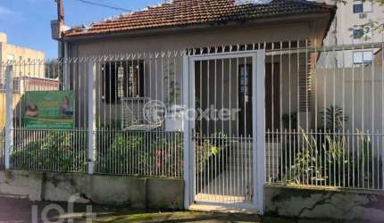 Casa com 3 quartos à venda na Avenida Benno Mentz, 1003, Vila Ipiranga, Porto Alegre, 330 m2 por R$ 599.990