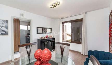 Apartamento com 3 quartos à venda na Rua Padre Hildebrando, 865, Santa Maria Goretti, Porto Alegre, 105 m2 por R$ 360.000