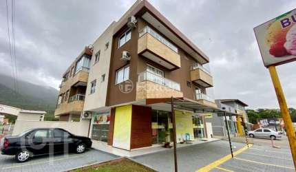 Apartamento com 2 quartos à venda na Rua Arcanjo Cândido da Silva, 3616, Praia de Fora, Palhoça, 56 m2 por R$ 320.000