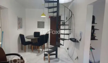 Cobertura com 2 quartos à venda na Avenida da Cavalhada, 4760, Cavalhada, Porto Alegre, 111 m2 por R$ 470.000