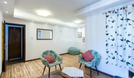 Casa com 3 quartos à venda na Avenida Antônio Carvalho, 1441, Jardim Carvalho, Porto Alegre, 214 m2 por R$ 695.000