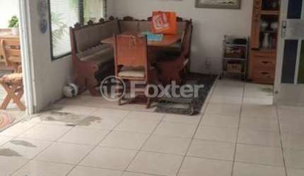 Casa com 3 quartos à venda na Rua Doze de Outubro, 526, Partenon, Porto Alegre, 387 m2 por R$ 420.000
