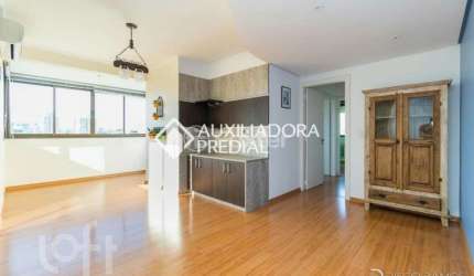 Apartamento com 2 quartos à venda na Rua Roque Calage, 566, Passo da Areia, Porto Alegre, 67 m2 por R$ 570.000