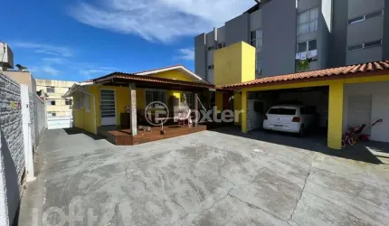 Casa com 3 quartos à venda na Rua Doutor Abel Capela, 746, Coqueiros, Florianópolis, 169 m2 por R$ 1.549.000