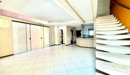 Casa com 3 quartos à venda na Rua Bélgica, 65, Marechal Rondon, Canoas, 246 m2 por R$ 1.170.000