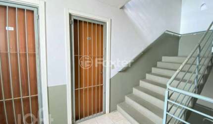 Apartamento com 2 quartos à venda na Avenida do Nazario, 5114, Olaria, Canoas, 47 m2 por R$ 99.000
