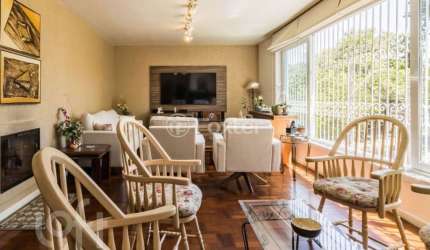 Casa com 5 quartos à venda na Rua Comendador Creidy, 197, Chácara das Pedras, Porto Alegre, 300 m2 por R$ 2.200.000