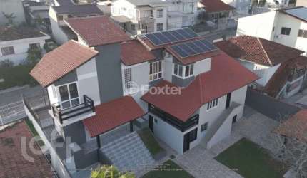 Casa com 4 quartos à venda na Rua Atahualpa de Andrade, 300, Jardim Atlântico, Florianópolis, 300 m2 por R$ 2.200.000