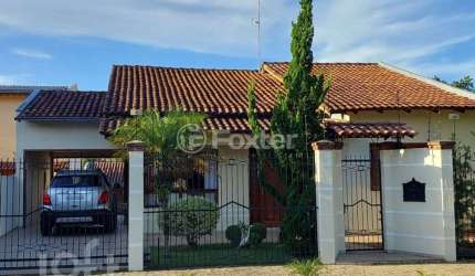 Casa com 2 quartos à venda na Rua Humaitá, 115, Duque de Caxias, São Leopoldo, 198 m2 por R$ 585.000