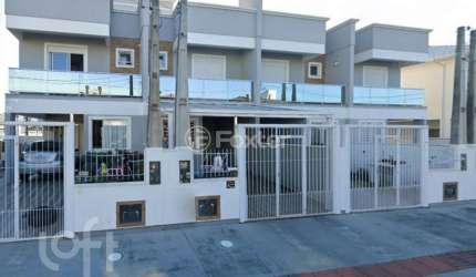 Casa com 2 quartos à venda na Rua Vereador Francisco Espindola, 38, Nova Palhoça, Palhoça, 65 m2 por R$ 450.000