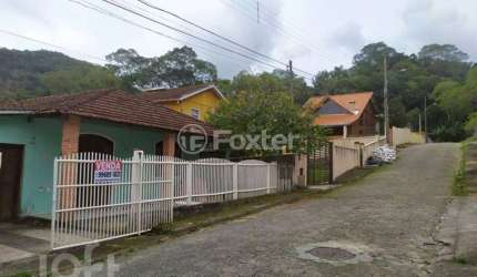 Casa com 4 quartos à venda na Rua Durval Pires da Cunha, 349, Sambaqui, Florianópolis, 130 m2 por R$ 750.000