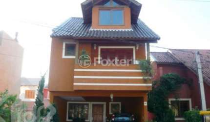 Casa com 3 quartos à venda na Rua Fernando Jorge Schneider, 113, Hípica, Porto Alegre, 150 m2 por R$ 625.000