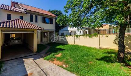Casa com 4 quartos à venda na Rua Doze de Outubro, 502, Partenon, Porto Alegre, 280 m2 por R$ 620.000