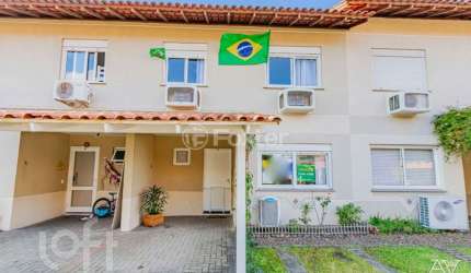 Casa com 3 quartos à venda na Rua Doutor Tancredo Neves, 160, Fátima, Canoas, 92 m2 por R$ 488.000