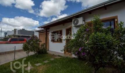 Casa com 3 quartos à venda na Rua Francisco Dimer Raupp, 75, Parque da Matriz, Cachoeirinha, 84 m2 por R$ 582.990