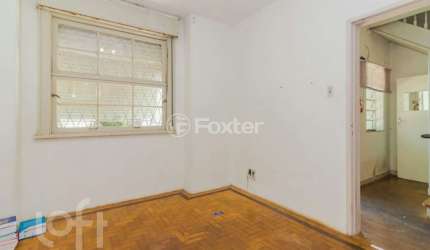 Casa com 4 quartos à venda na Rua Xavier Ferreira, 113, Auxiliadora, Porto Alegre, 209 m2 por R$ 1.000.000